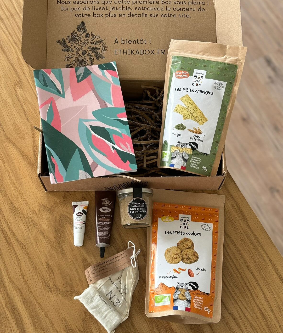 box beauté bio, box beauté, box cadeau, cadeau femme, idée cadeau, blissim, biotyful box, box éthique, box écoresponsable, écologie, zéro déchet, go green box, box abonnement femme, box beauté, cosmétiques bio, cosmétiques naturels, crèmes visage bio, gommage bio, marques françaises, marques zéro déchet, made in france, cadeau pas cher, coffret cadeau femme, coffret cadeau, coffret mensuel femme, panier garni bio, anniversaire cadeau femme, femme cadeau anniversaire, fête des mères, cadeau fête des mères
