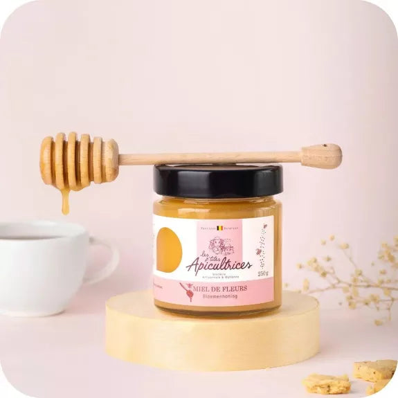 box mensuelle abonnement bio, cadeau femme, beauté bio, écologie, zéro déchet, savon bio, savon, livraison de produits bio, abonnement mensuel, cadeau, offrir une box, éthique, made in france, artisanat français, beauté, beauté bio, gourmandises, apéritif, sucré salé, marques, marques françaises, se faire plaisir, cadeau femme bio, cadeau, bio, box, femme, femme cadeau, éthique, écologie, écoresponsable, bio, produits bio, marque bio, bien être, huile essentiels bio, gommage, crème bio, crème 